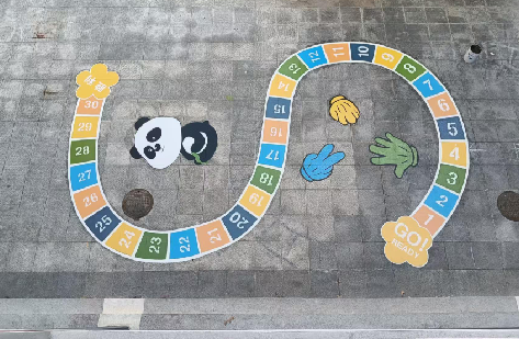 德钦地面游戏彩绘