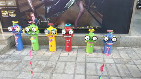 德钦商业区彩绘